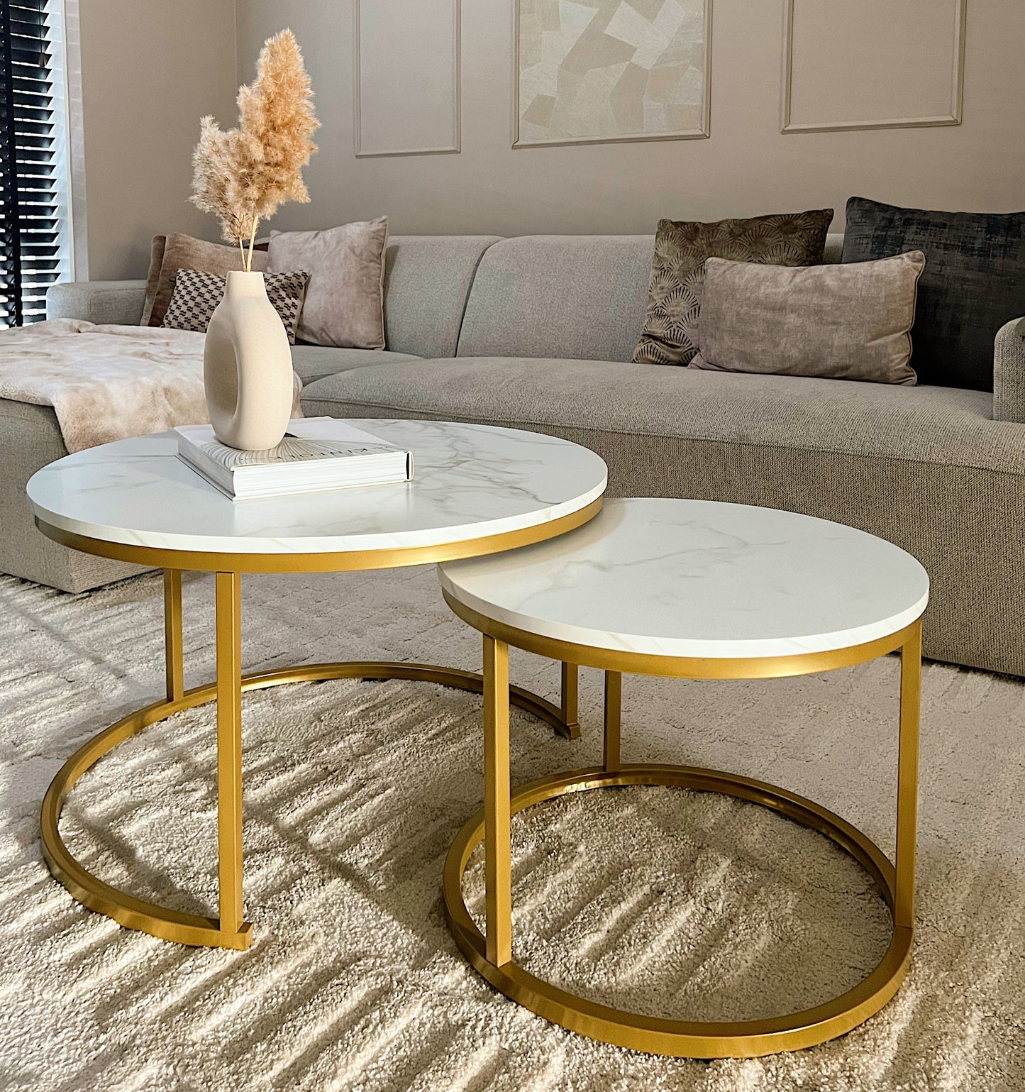 Salontafel Goud met Wit Marmerlook tafelblad - Ø70 & Ø50